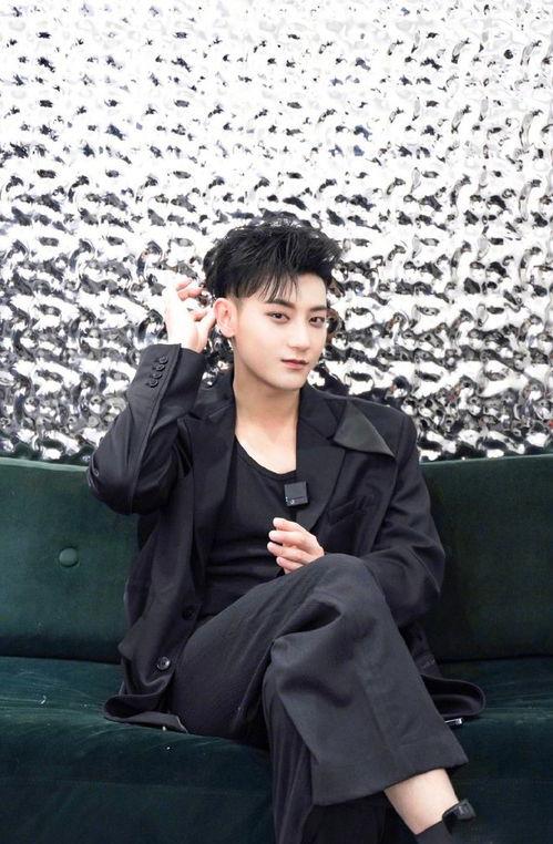 圈内爆料黄子韬徐艺洋,揭秘娱乐圈的神秘恋情 第1张 圈内爆料黄子韬徐艺洋,揭秘娱乐圈的神秘恋情 第1张